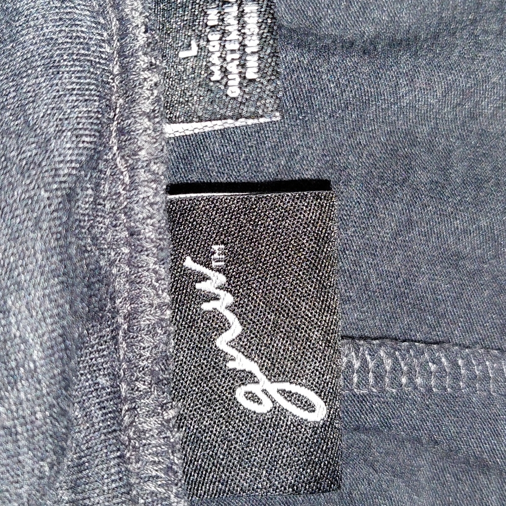 Grey skirt below knees size Large - Picture 4 of 5